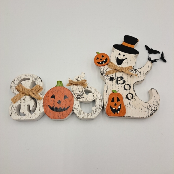 Wood Farmhouse Halloween Boo 👻 Ghost and Pumpkin 🎃 Decor - Picture 1 of 8